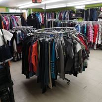 Présentoir de vêtements